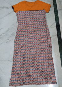 Pure cotton straight A-line kurti by Sangria.