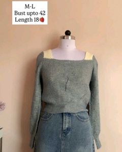 Stylish Blue Knit Sweater