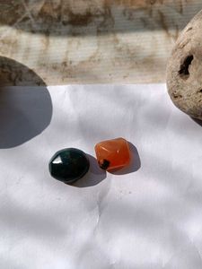 NATURAL HAKIK STONES (2 PIECES)