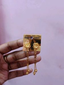 Gold Flower Dangle Earrings