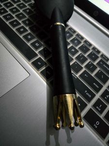 Majestique Royal Cushion HairBrush/HairComb