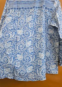 Blue Floral Print Top