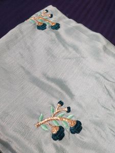 Sarees With Embroidery Butta