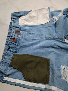 Trending Jeans