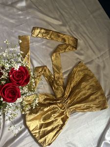 Beautiful golden bow top🫶