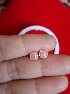 Beautiful New Pearl Studs