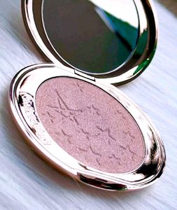 Charlotte Tilbury Highligter ♥️💕