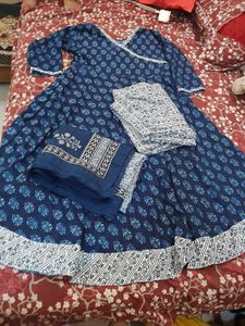 Elegant Printed Kurta Set