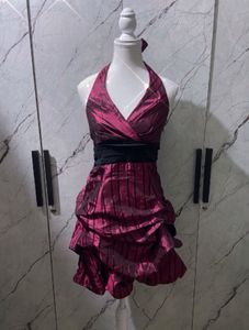 Gangsta&#39;licious Satin poufy mini dress-le Chateau