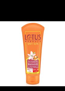 Lotus Herbals Sunscreen