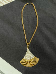 Golden Coloured Pendant With Chain