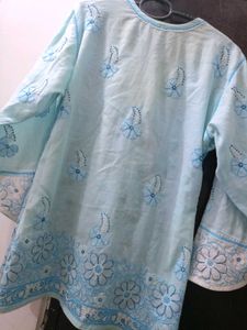 Chikenkari Kurta