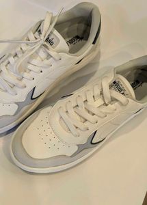 Woodland PU Sneakers size 10 🔥
