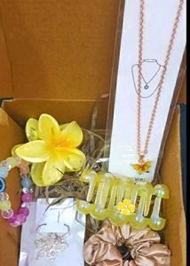 Accessories hamper gift 🎁