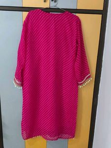 Pink Leheriya Kurtil