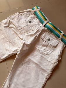 Off-White Cargo Capri Pants