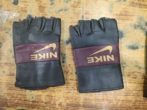 Nike Gloves