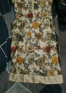 Floral Embellished Kurta