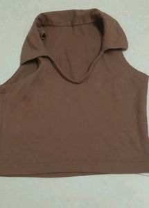 brown top