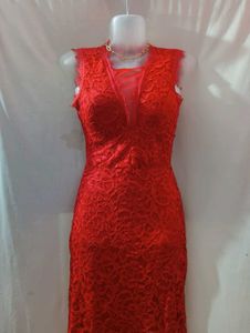 Red Lace Sleeveless Dress