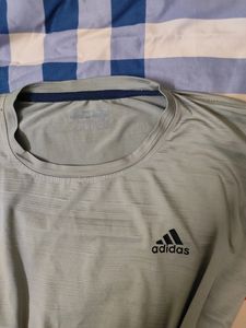 Sale! Adidas Women&#39;s Tshirt