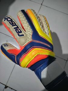 Football gloves Reusch Serathor  G2 OT