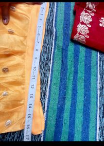 Lahange Choli