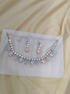 Pastel Stone Necklace Set