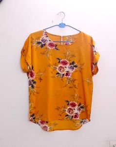 Trendy Yellow T Top/Topper
