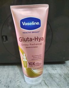 Vaseline Gluta-Hya Lotion