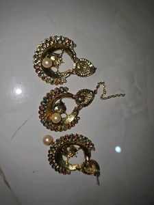 Maangtika,  Earrings