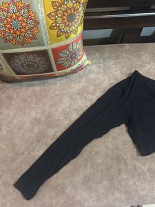 Chic One-Sleeve Crop Top