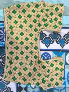 Set Of 6 Different Sarees.Offer Only For Now!
