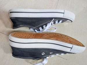 Dupe Converse 🖤