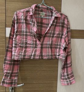Stylist Crop Top