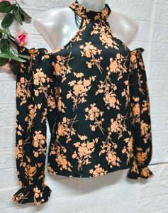 Floral Cold Shoulder Top