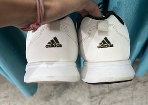 Original Adidas Shoes Left Bottam Grip Missing