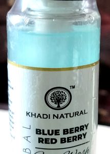 Khadi Natural Blue And Red Berry Face Wash