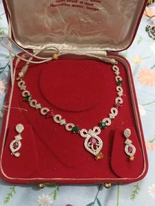 Elegant Necklace Set