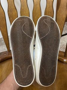 Sneakers For Girls
