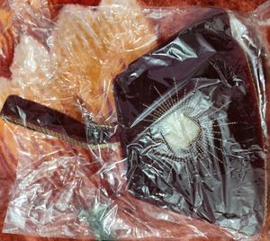 Charlotte Tillbury Velvet Potli