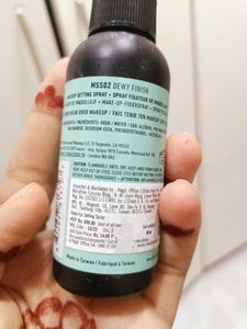 NYX Dewy Finish Setting Spray