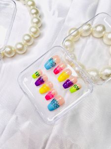 Press-On Nail Set