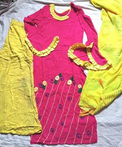 Hand Embroided Plazo Kameez With Dupatta