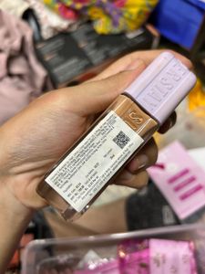 Maybelline Super Stay Foundation And Eyeshadow