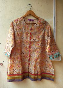 Beautiful Printed Kurta / Tunic (Women)