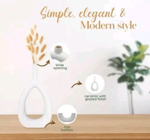Pack Of 2 Clay Ceramic White Oval Donat Vase Set
