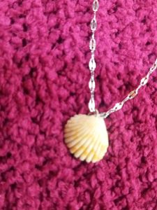 Shell Pendant Necklace