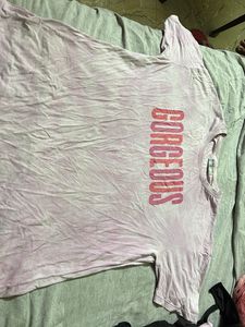 Trendy Light Purple ‘Gorgeous’ Printed T-Shirt – S