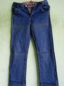 Casual Trendy Blue Jeans - Everyday Essentials